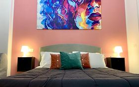 Mate'S Apartment
